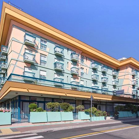 בלריה-איגאה מרינה Big Family Hotel מראה חיצוני תמונה